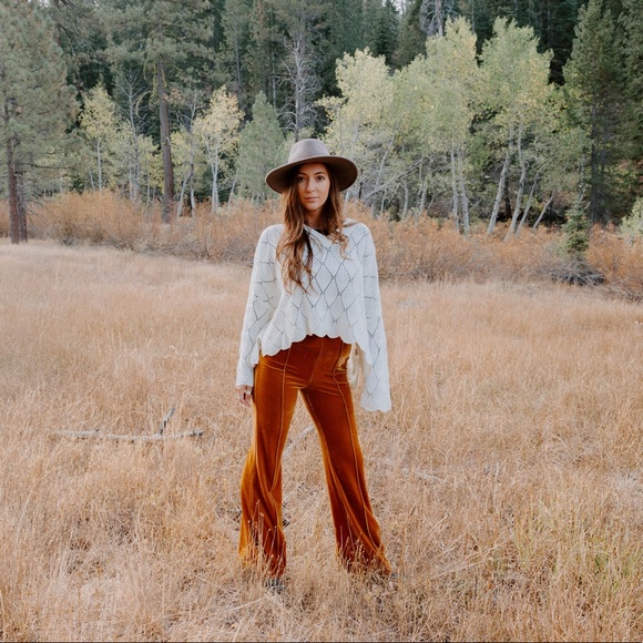 Vintage gold velvet bell bottoms - Picture 3 of 4